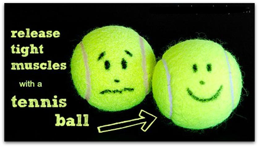 Masaj miofascial cu mingea de tenis